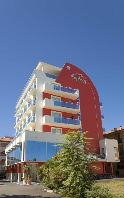 Hotel Sydney ซัน เบเนเดตโต เดล ตรอนโต ภายนอก รูปภาพ